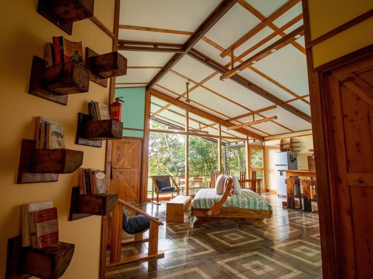 Above The Gulf, Vacation House Monteverde ภายนอก รูปภาพ